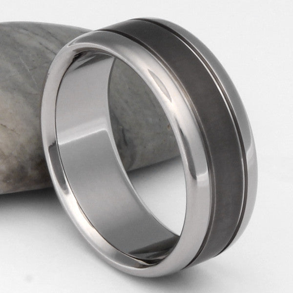 Sable Titanium Ring sa2
