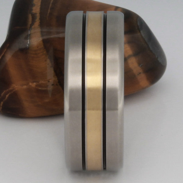 Titanium Wedding Ring with Gold Inlay g16 – Titanium Rings Studio